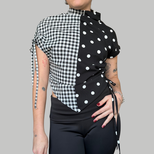 Blusa Alba asimétrico